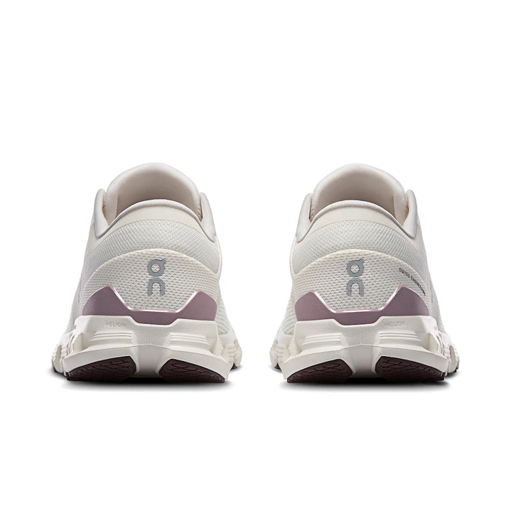 Tenis On Cloud X 4 Mujer-Beige 5