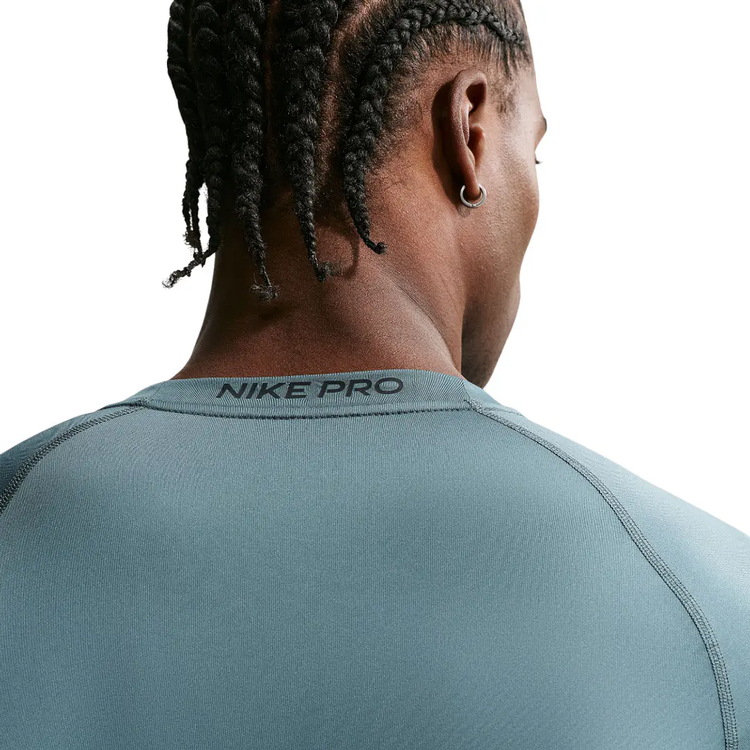 Camiseta Nike Pro Manga Larga-Negro-Verde 2