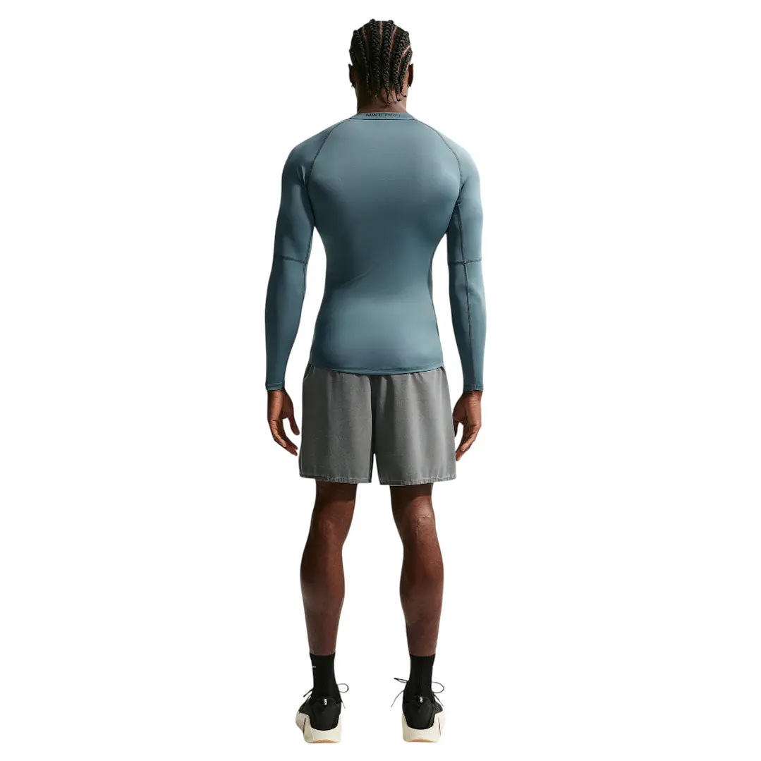 Camiseta Nike Pro Manga Larga-Negro-Verde 3