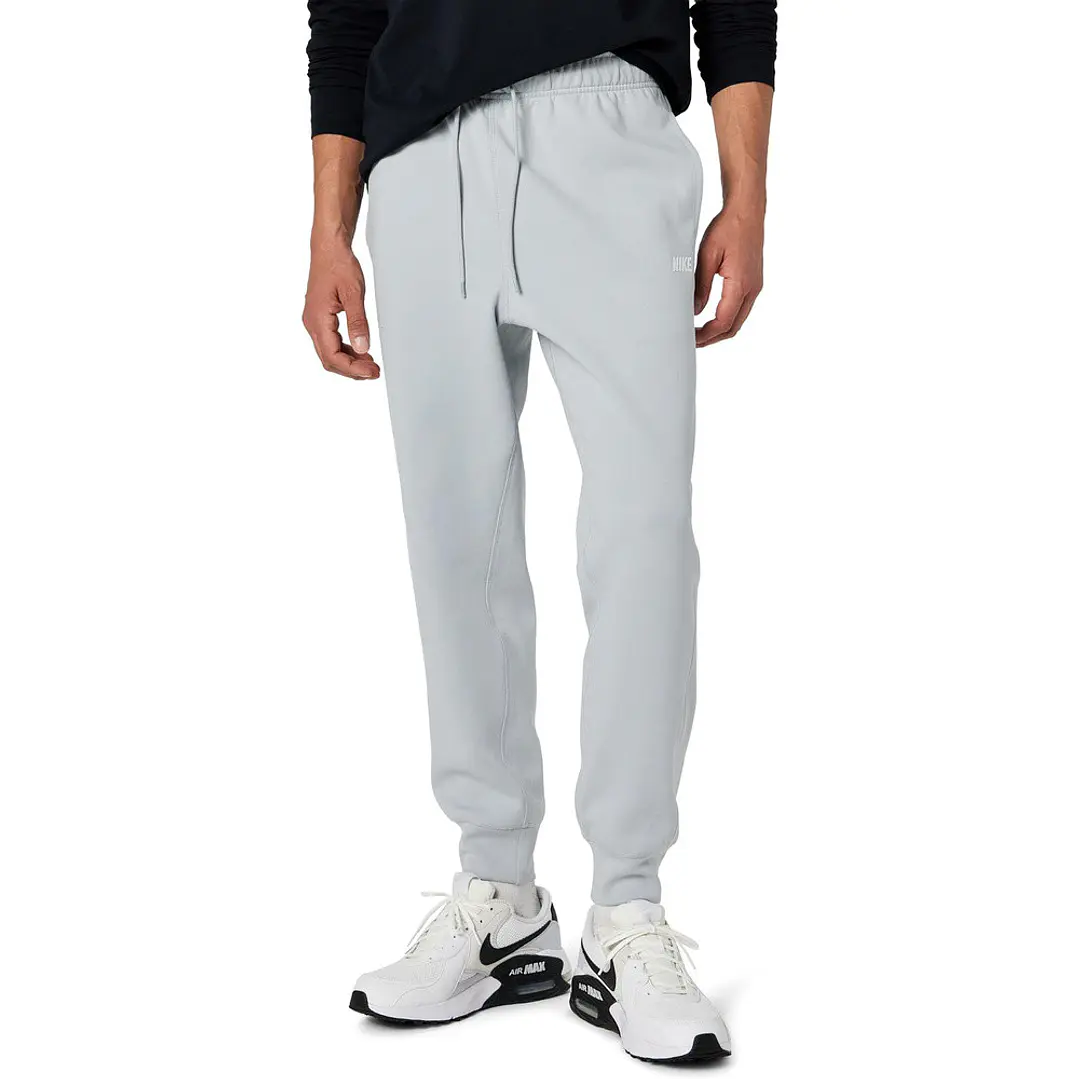 Pantalon Nike Club Varsity Hombre-Gris 1