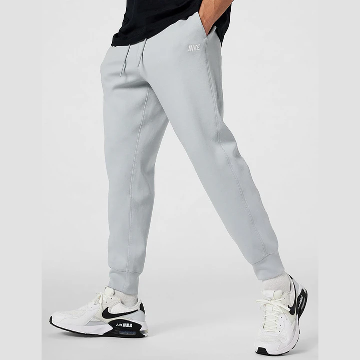 Pantalon Nike Club Varsity Hombre-Gris 4