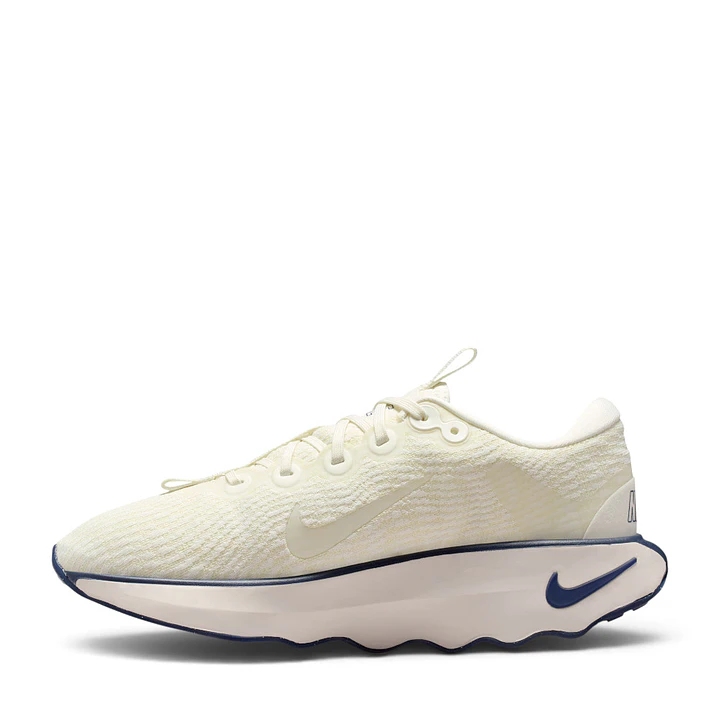 Tenis Nike Wmns Motiva Mujer-Beige 3
