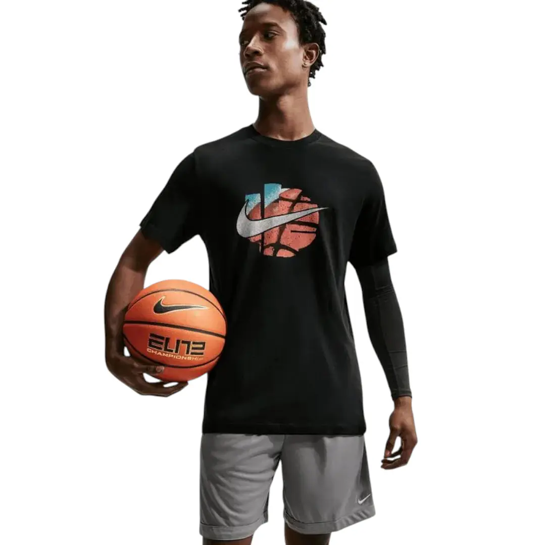 Camiseta Nike Tee Std Asbury Vrdna Hombre-Negro 5