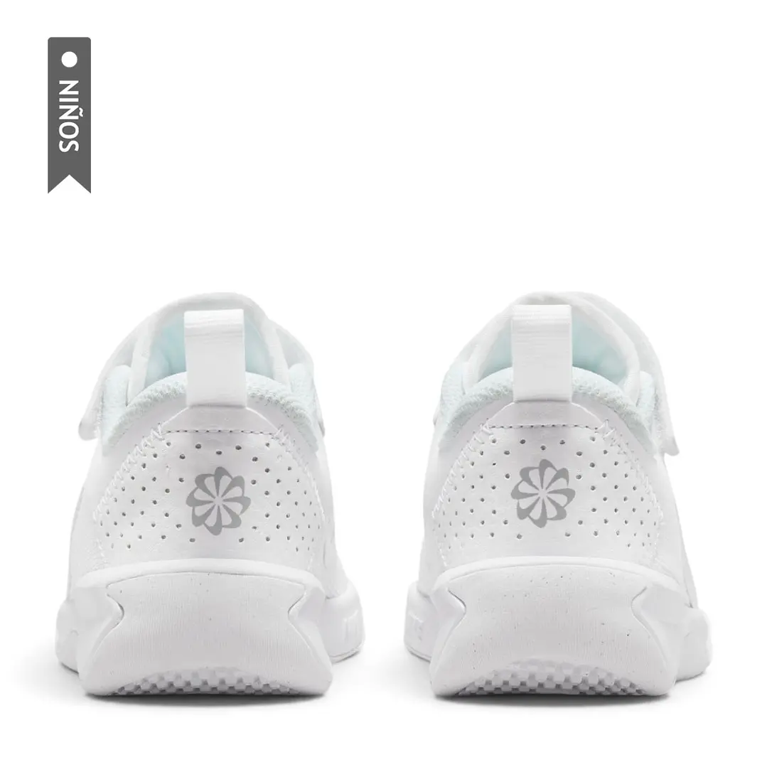 Tenis Nike Omni Multi-Court Ps Niño-Blanco 5