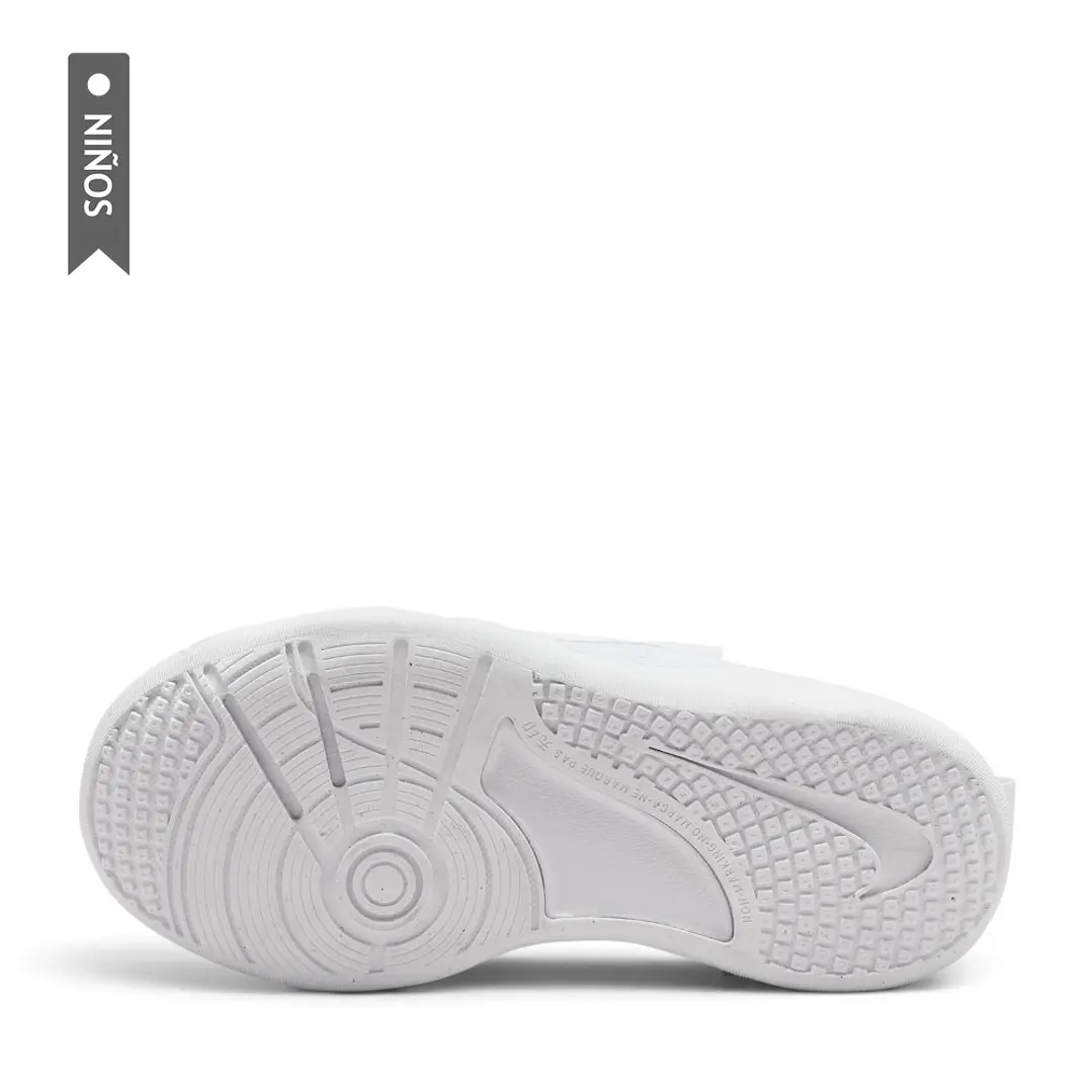 Tenis Nike Omni Multi-Court Ps Niño-Blanco 6
