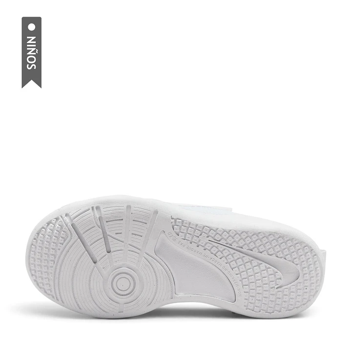 Tenis Nike Omni Multi-Court Ps Niño-Blanco 6