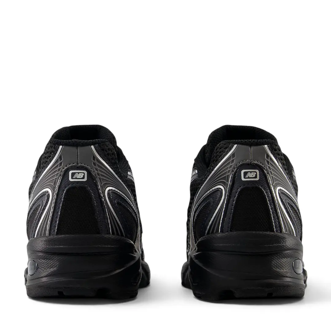 Tenis New Balance 740 Hombre-Negro/Gris 5