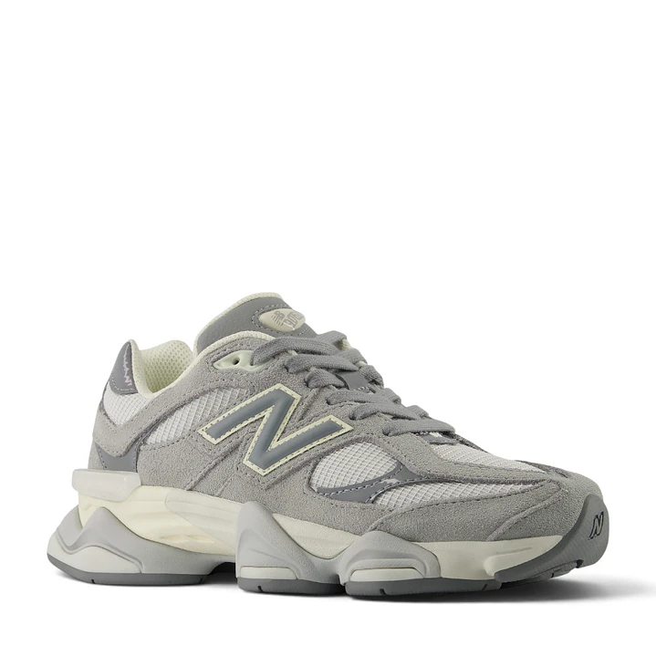 Tenis New Balance 9060 Hombre-Gris 4