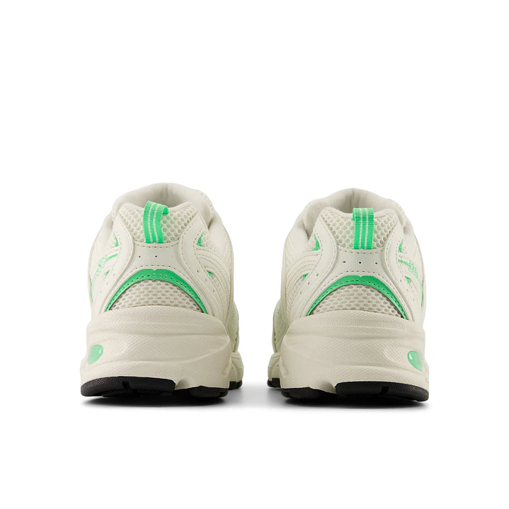 Tenis New Balance 530 Mujer-Blanco/Verde 5
