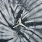Camiseta Nike Brk Td Ssnl Fest Ss Crw Hombre-Gris/Negro - Miniatura 4