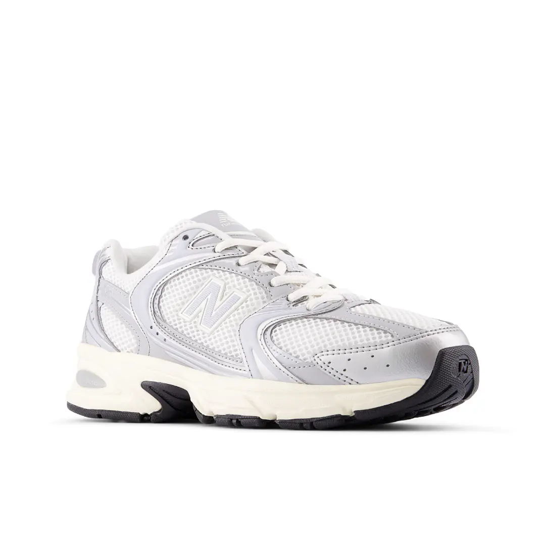 Tenis New Balance 530 Mujer-Gris/Plateado 4