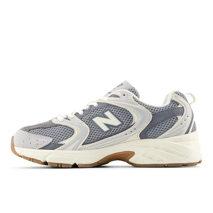 Tenis New Balance 530 Mujer-Blanco/Gris Oscuro 3
