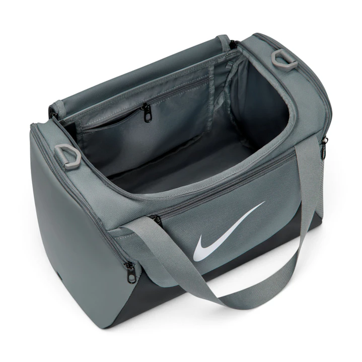 Maletin Nike Brasilia Xs Duff-Gris 4