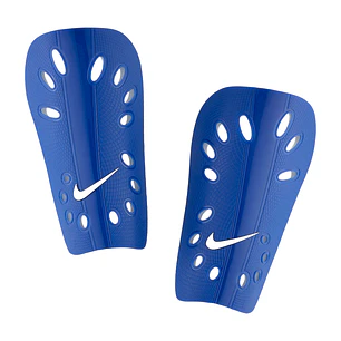Canillera Nike J Guard-Azul