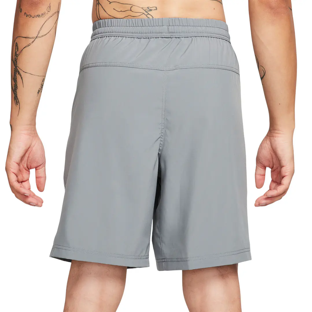 Pantaloneta Nike Form Hombre-Gris 2
