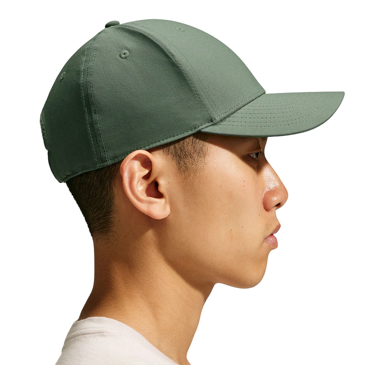 Gorra Nike Club Hombre-Verde 3