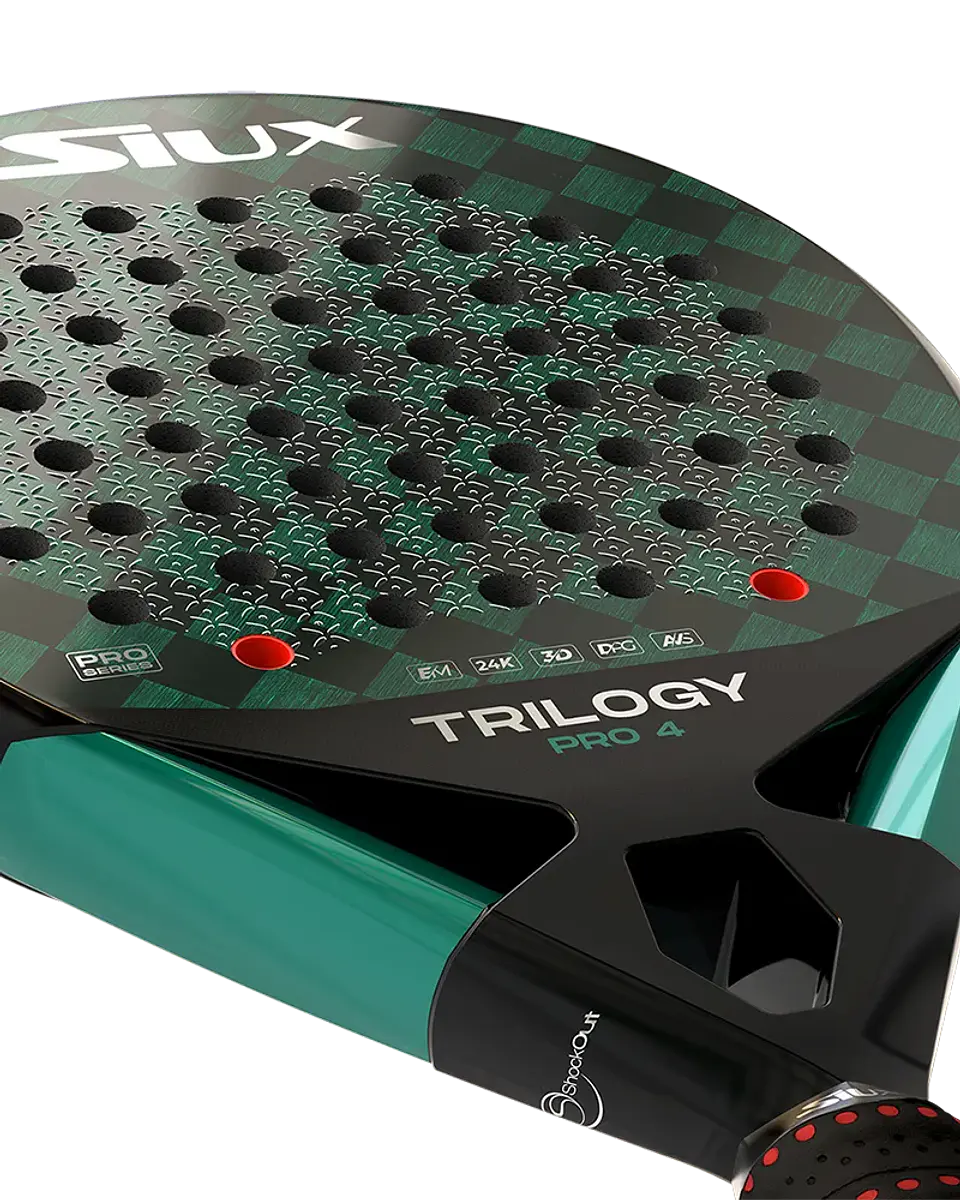 Pala de pádel Siux Trilogy 4 Control Pro Patty Llaguno 2024 8