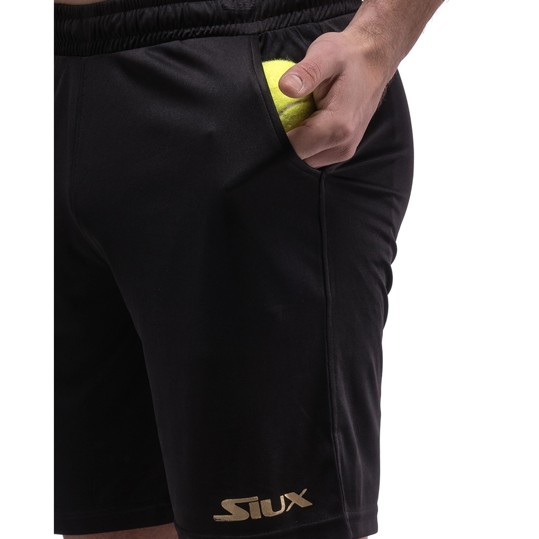 Siux Short Club man Negro