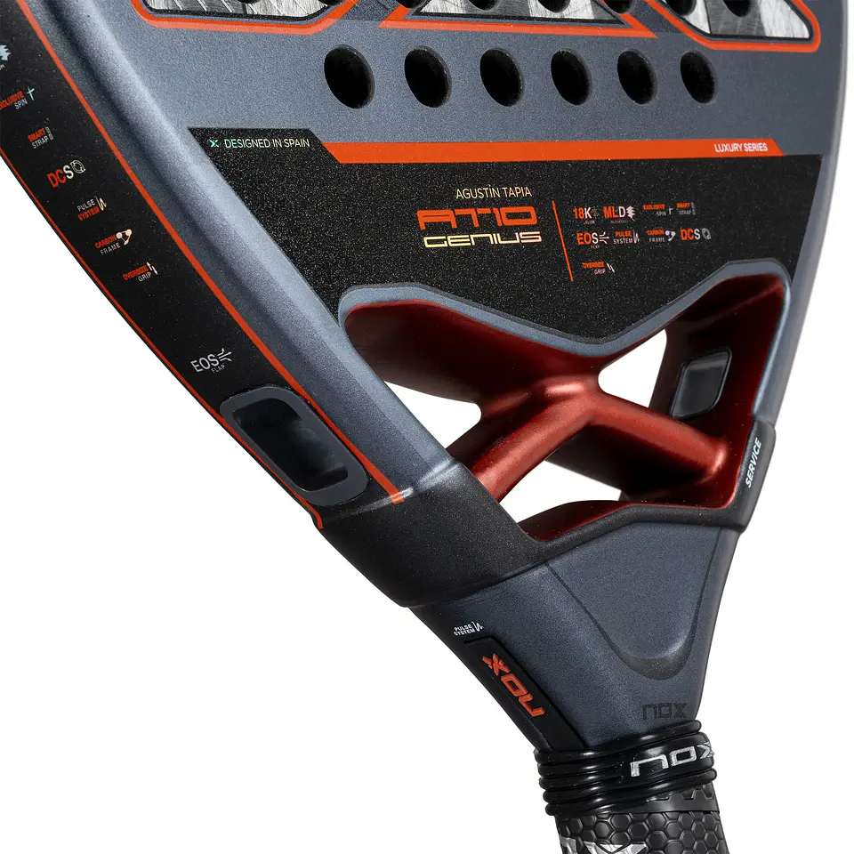 Pala de pádel Nox AT10 Genius 18K Alum Agustin Tapia 2025 8