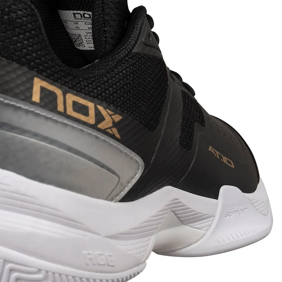 Zapatilla de pádel Nox AT10 Pro Black/Gold 8
