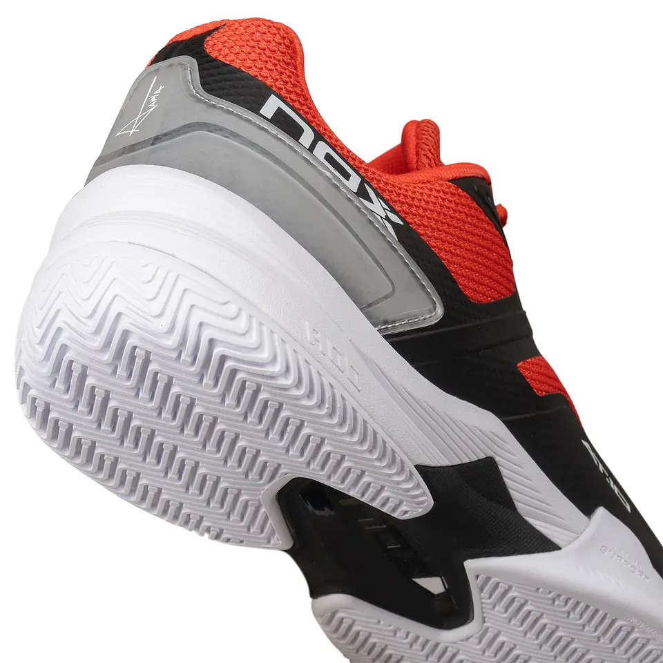 Zapatilla de pádel Nox AT10 Pro Black/Red 5