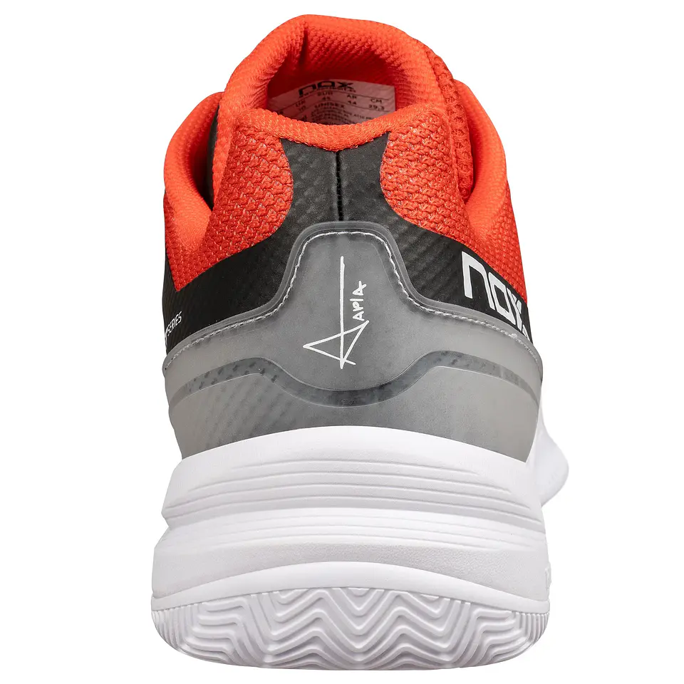 Zapatilla de pádel Nox AT10 Pro Black/Red 6