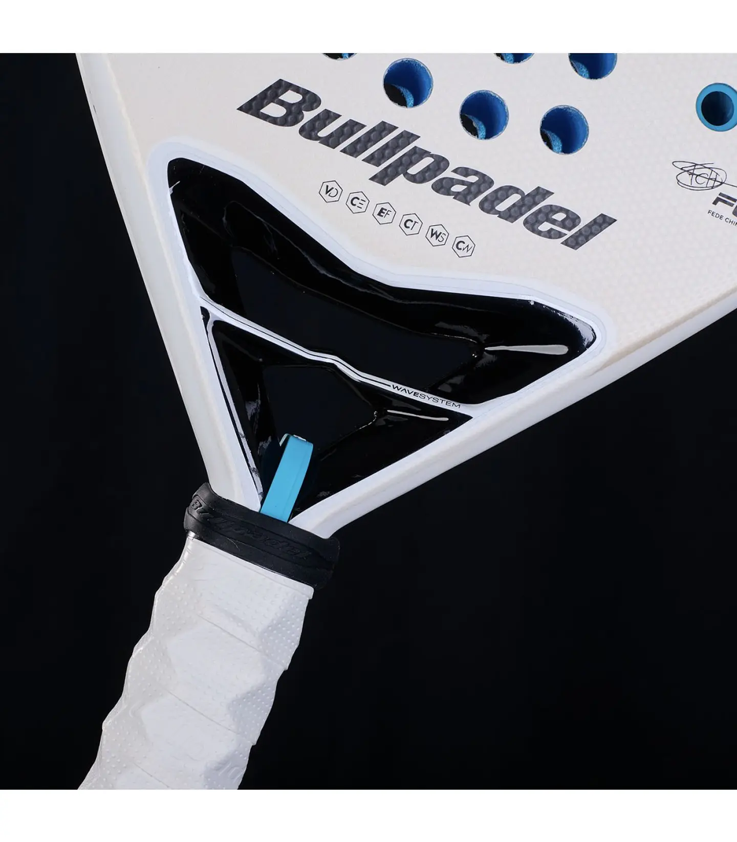 Pala de pádel Bullpadel Neuron Fede Chingotto Cloud 2025 5