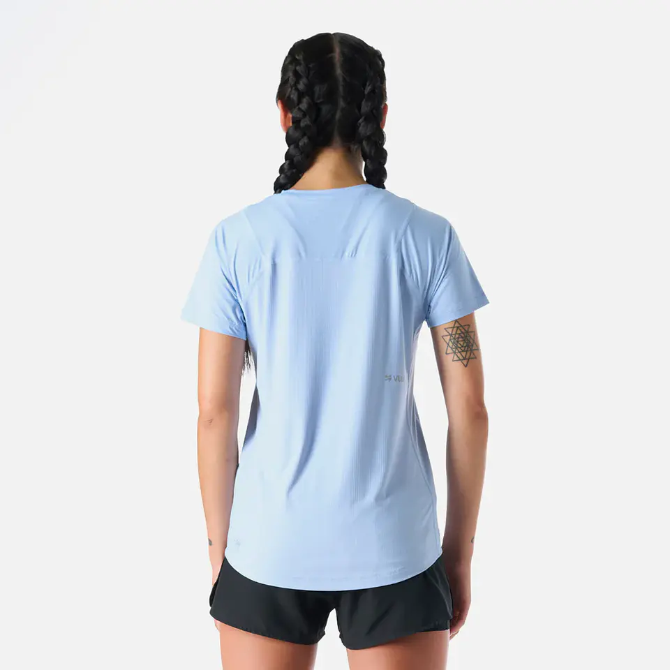 Polera Mujer Built To Move T-Shirt Celeste Vulcano 7