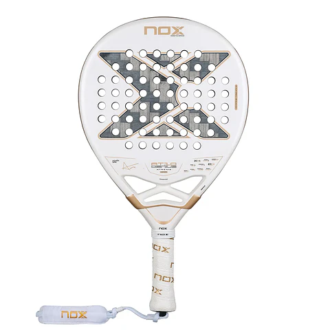 Pala de pádel Nox AT10 Genius 12k Alum Xtrem by Agustin Tapia 2026