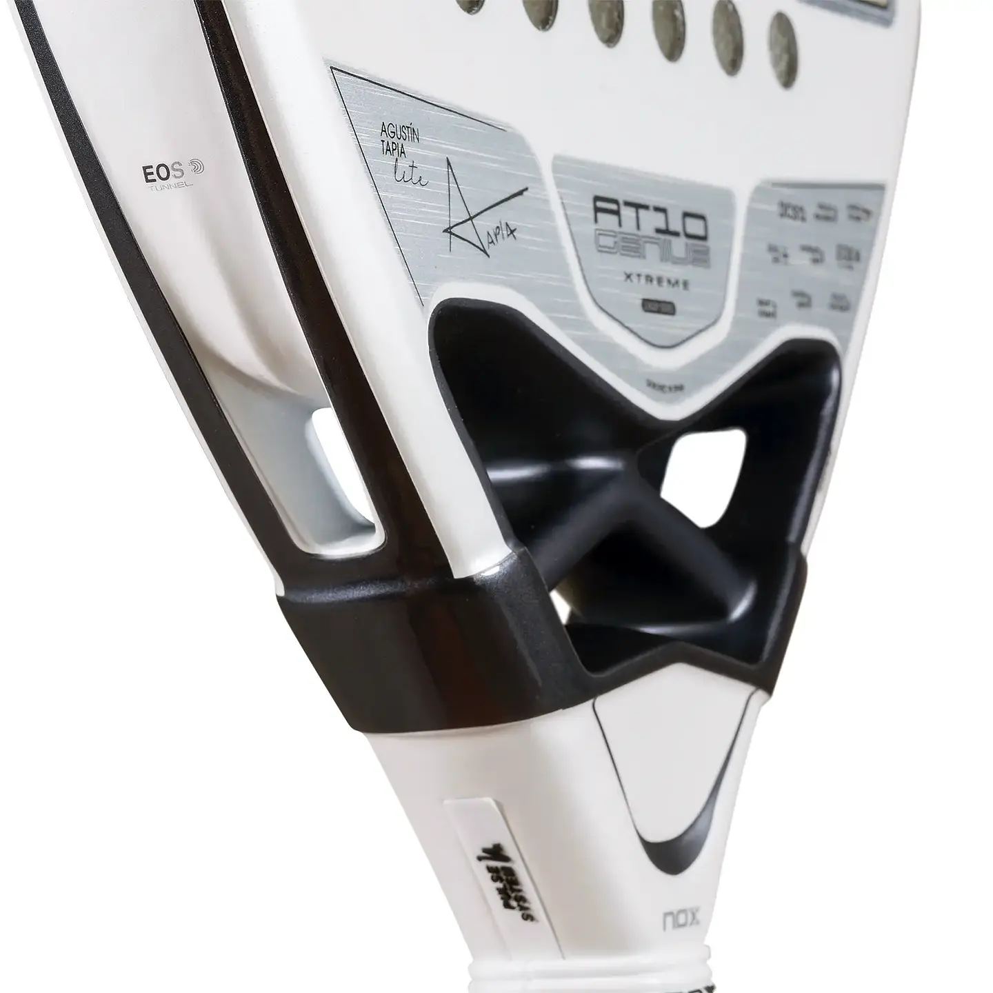 Pala de pádel Nox AT10 Genius 12k Alum Xtreme Lite by Agustin Tapia 2026 9