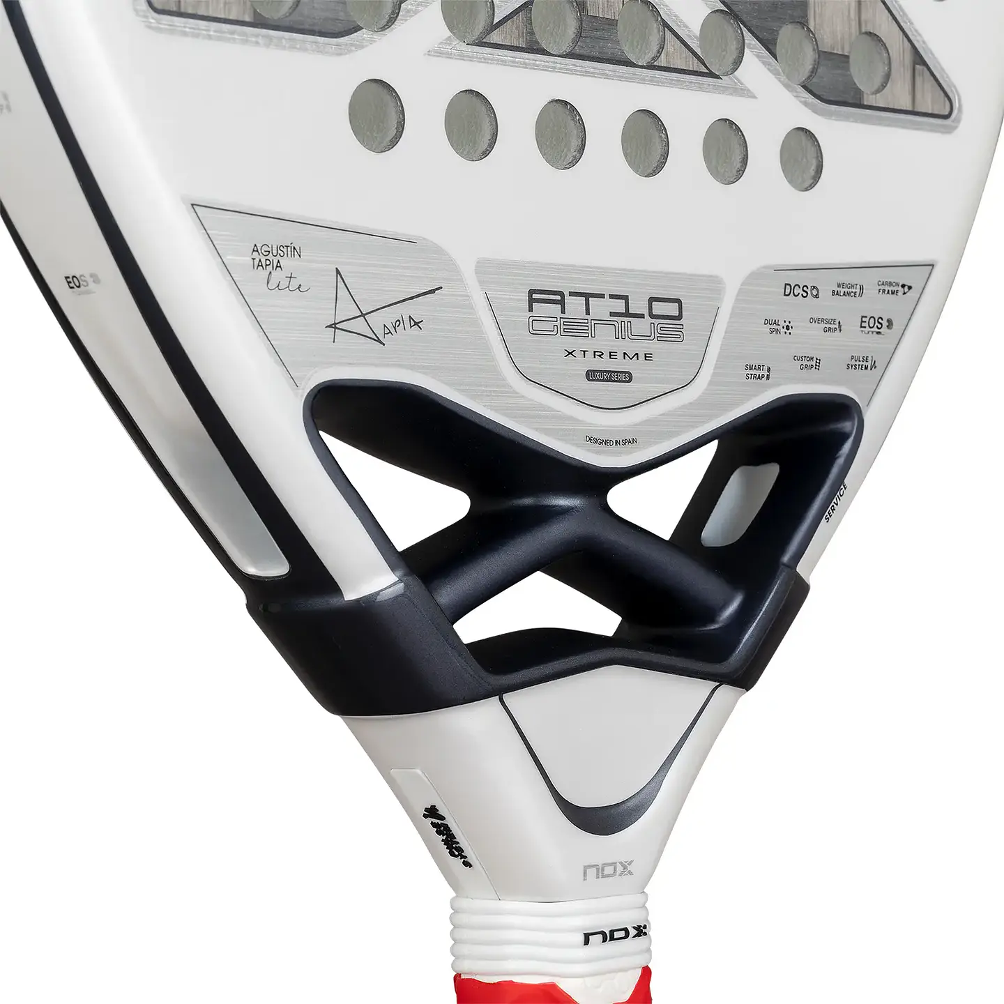 Pala de pádel Nox AT10 Genius 12k Alum Xtreme Lite by Agustin Tapia 2026 8