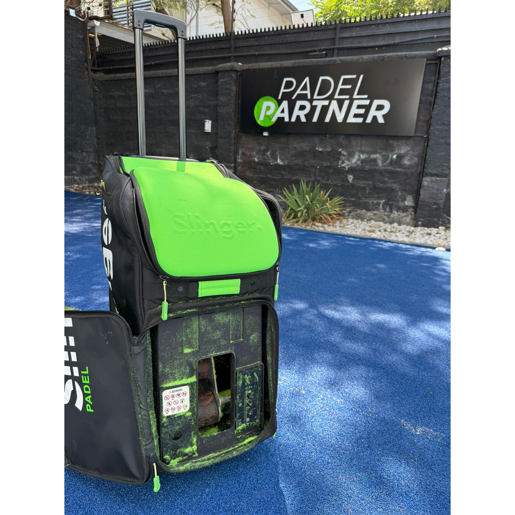 Maquina Lanza Pelotas SlingerBag Padel (Semi-nueva)