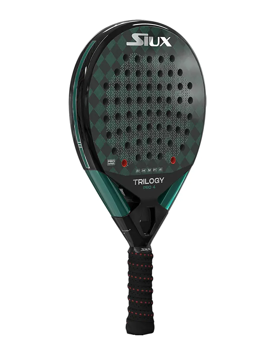 Pala de pádel Siux Trilogy 4 Control Pro Patty Llaguno 2024 2