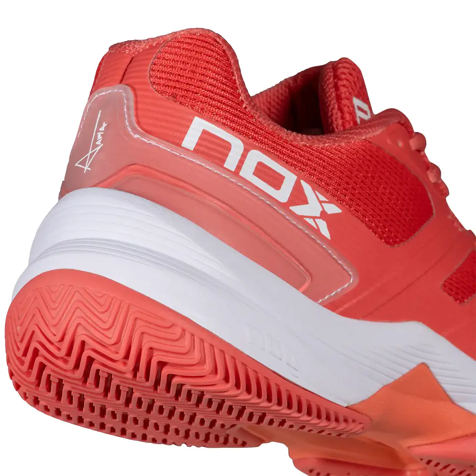 Zapatilla de pádel Nox AT10 Pro Sea Coral White 9