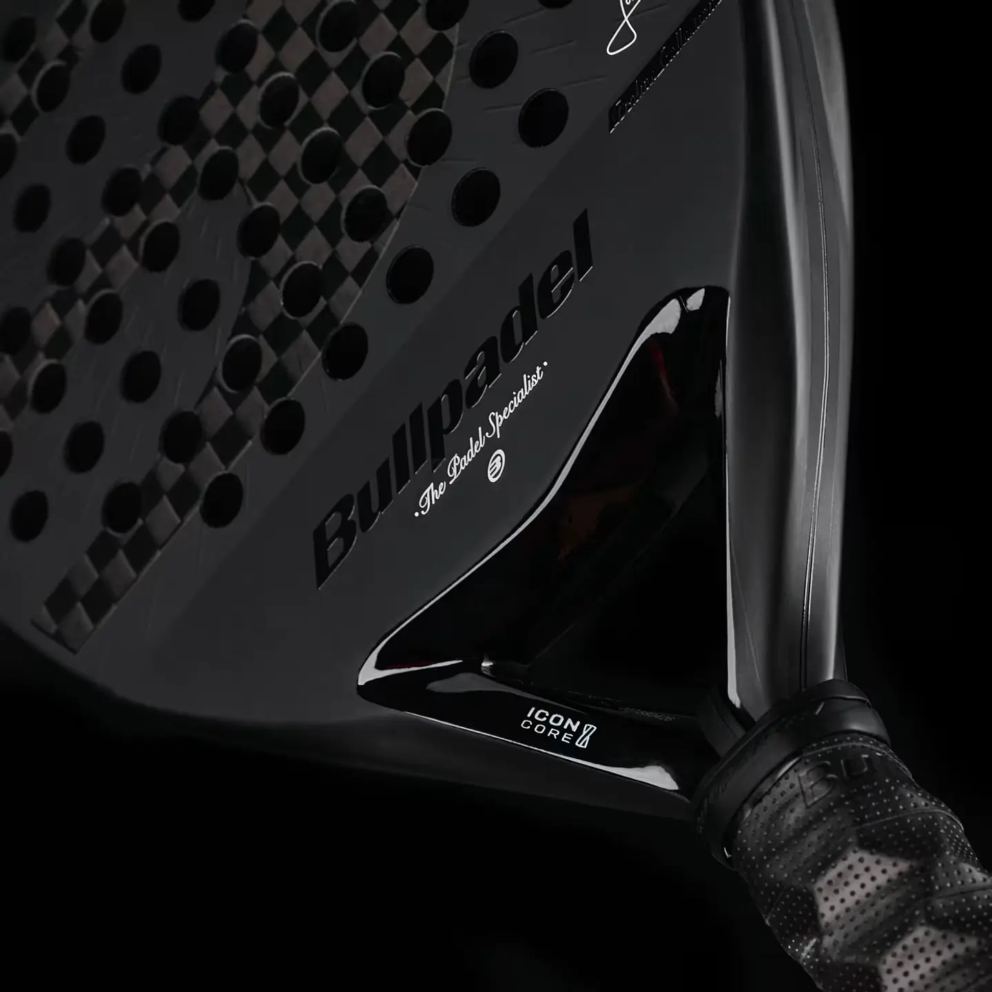Pala de pádel Bullpadel Icon 2027 6