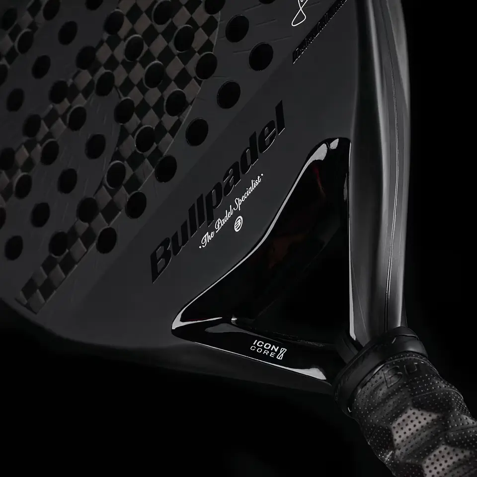 Pala de pádel Bullpadel Icon 2027 6