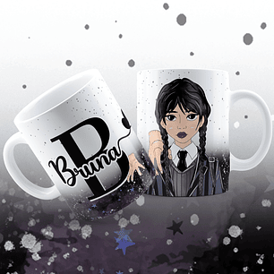 Arte para Caneca Alfabeto Mãozinha Wandinha Jenna Ortega em Jpg