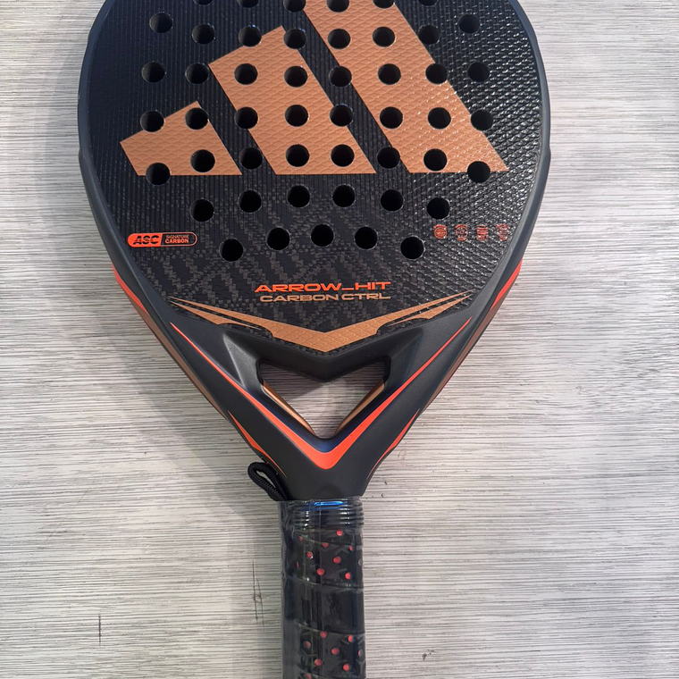 ADIDAS ARROW HIT CARBON CTRL 2026 4
