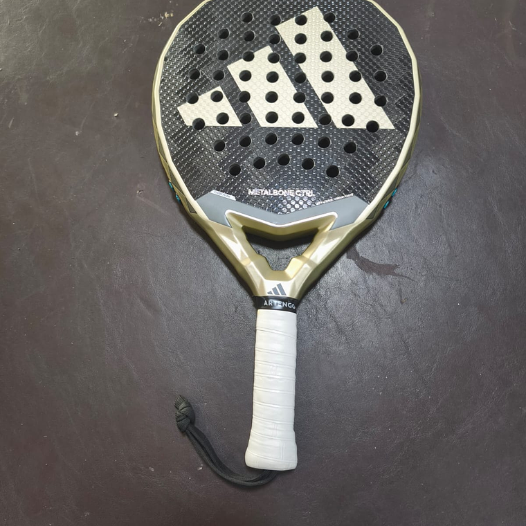 ADIDAS METALBONE CONTROL 2025 1