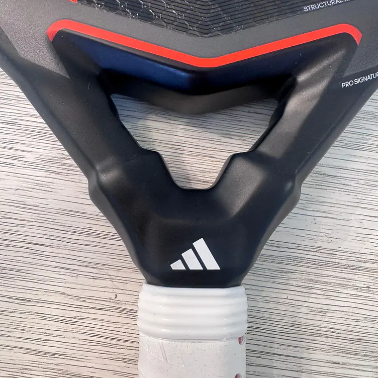Adidas Metalbone HRD+ (Ale Galán) – Potencia extrema para jugadores PRO 11