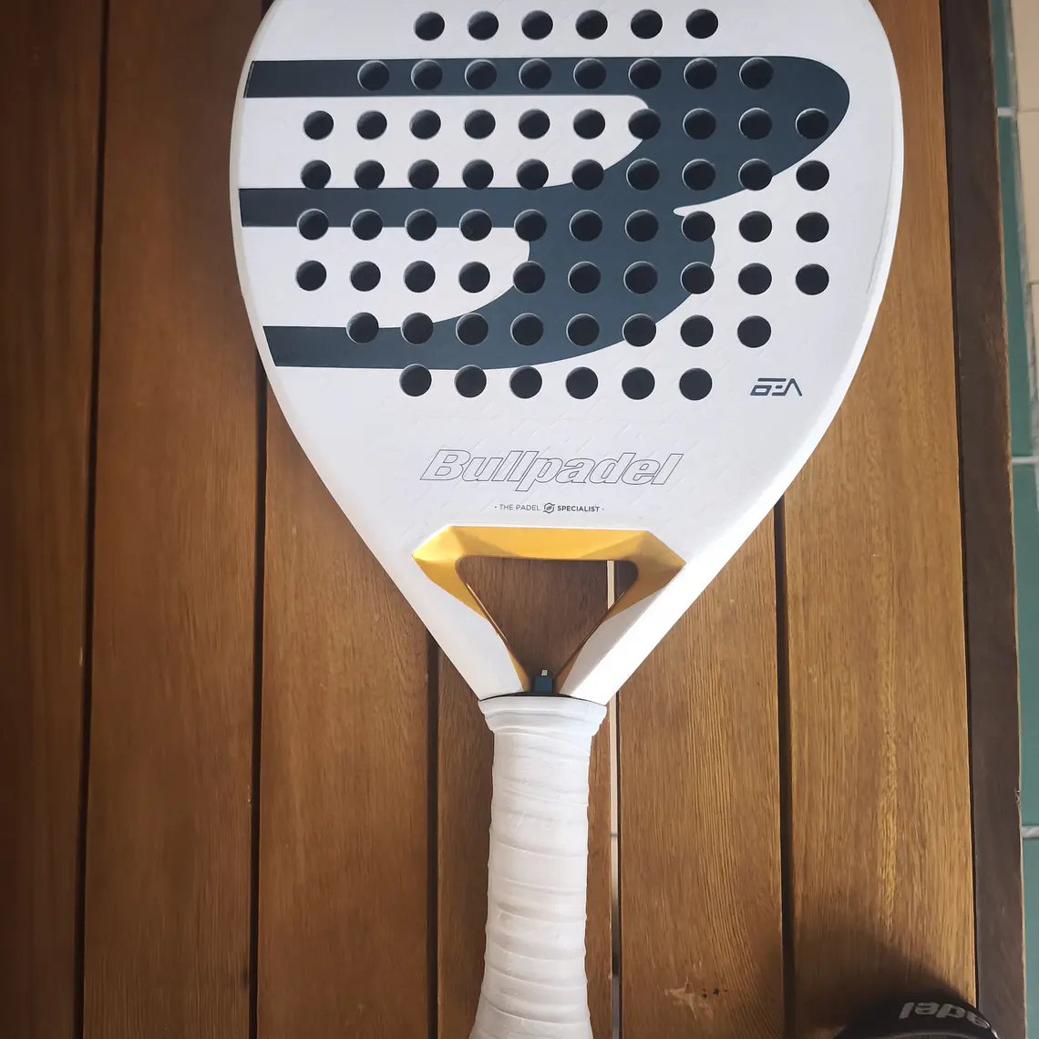 Bullpadel Pearl 2026 – Potencia, control y diseño premium en una sola pala 5