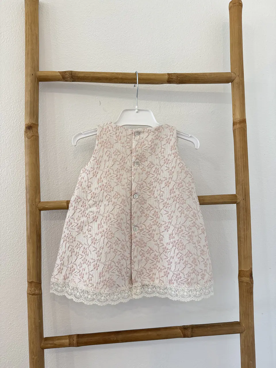 Vestido branco e rosa 2