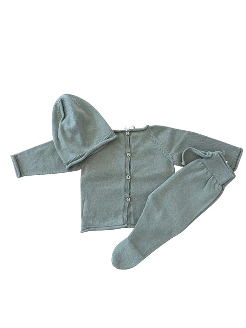 Conjunto com touca verde