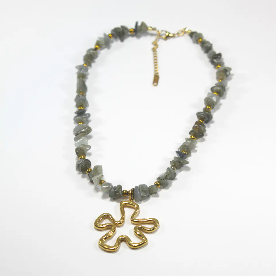 Collar Ameba Labradorita 1