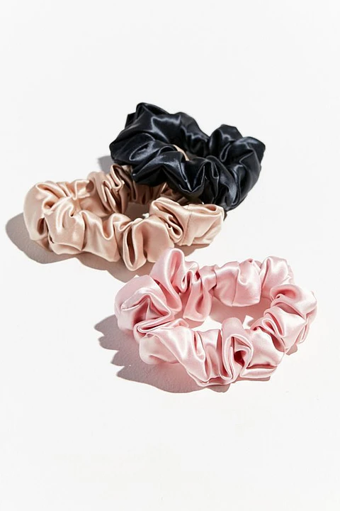 Scrunchies satín x3 unidades tamaño mini