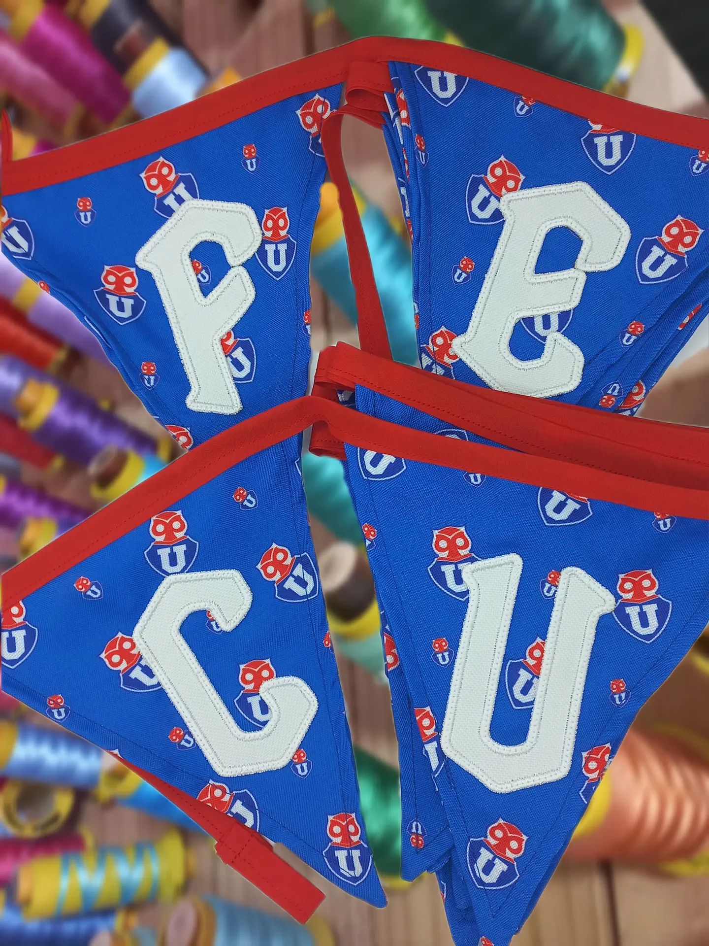 Banderín U de Chile FELIZ CUMPLEAÑOS 1