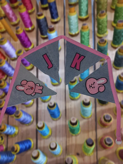 Banderín BTS jk