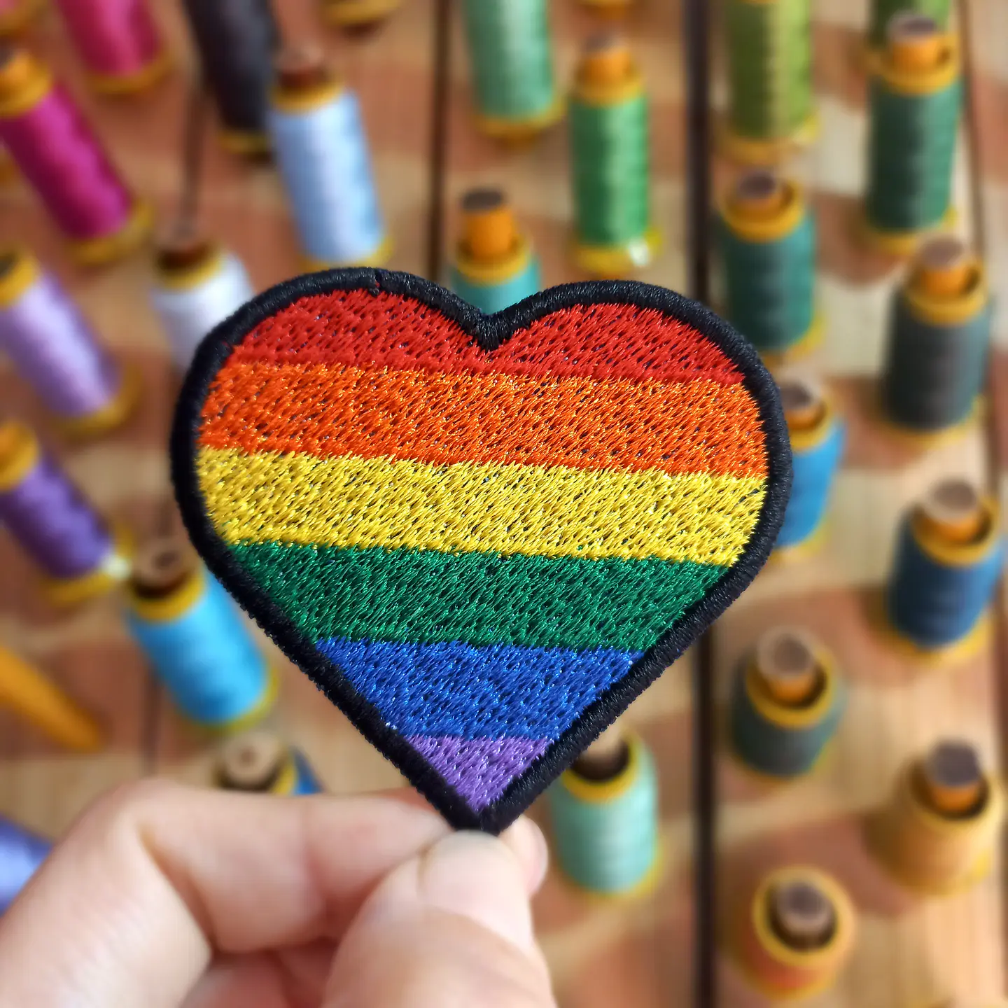 Lgbtq+ corazón 01 1