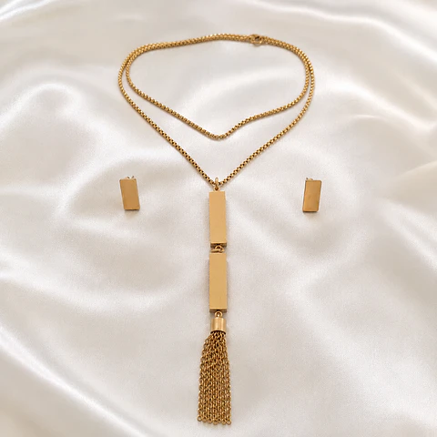 Set Collar + Aros Geométrico Dorado
