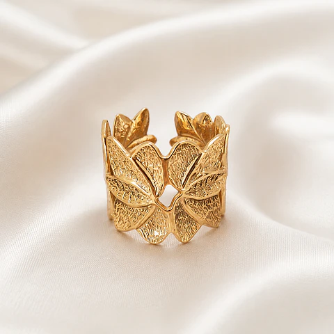 Anillo Dorado Hojas Ajustable
